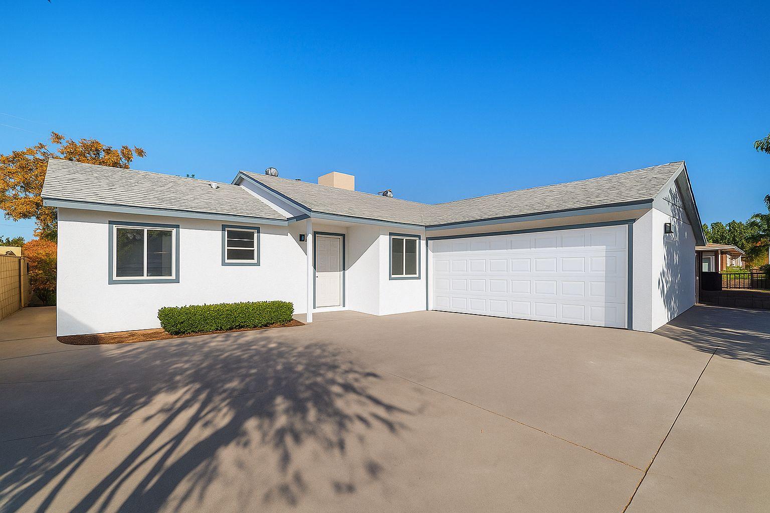 Exterior view of Move-In Ready Palmdale Home with ADU
